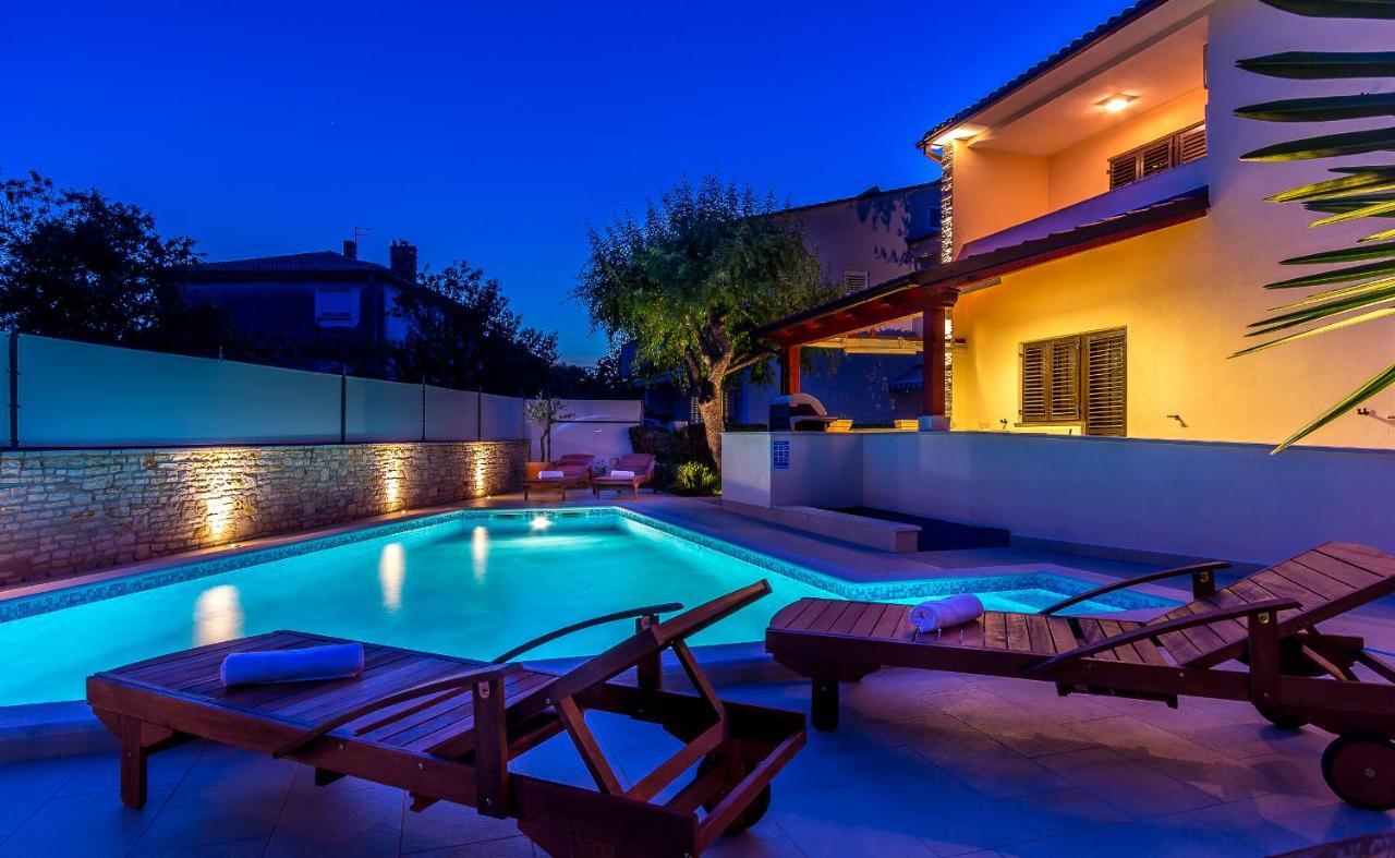 Holiday Home Villa Pula Quarto foto